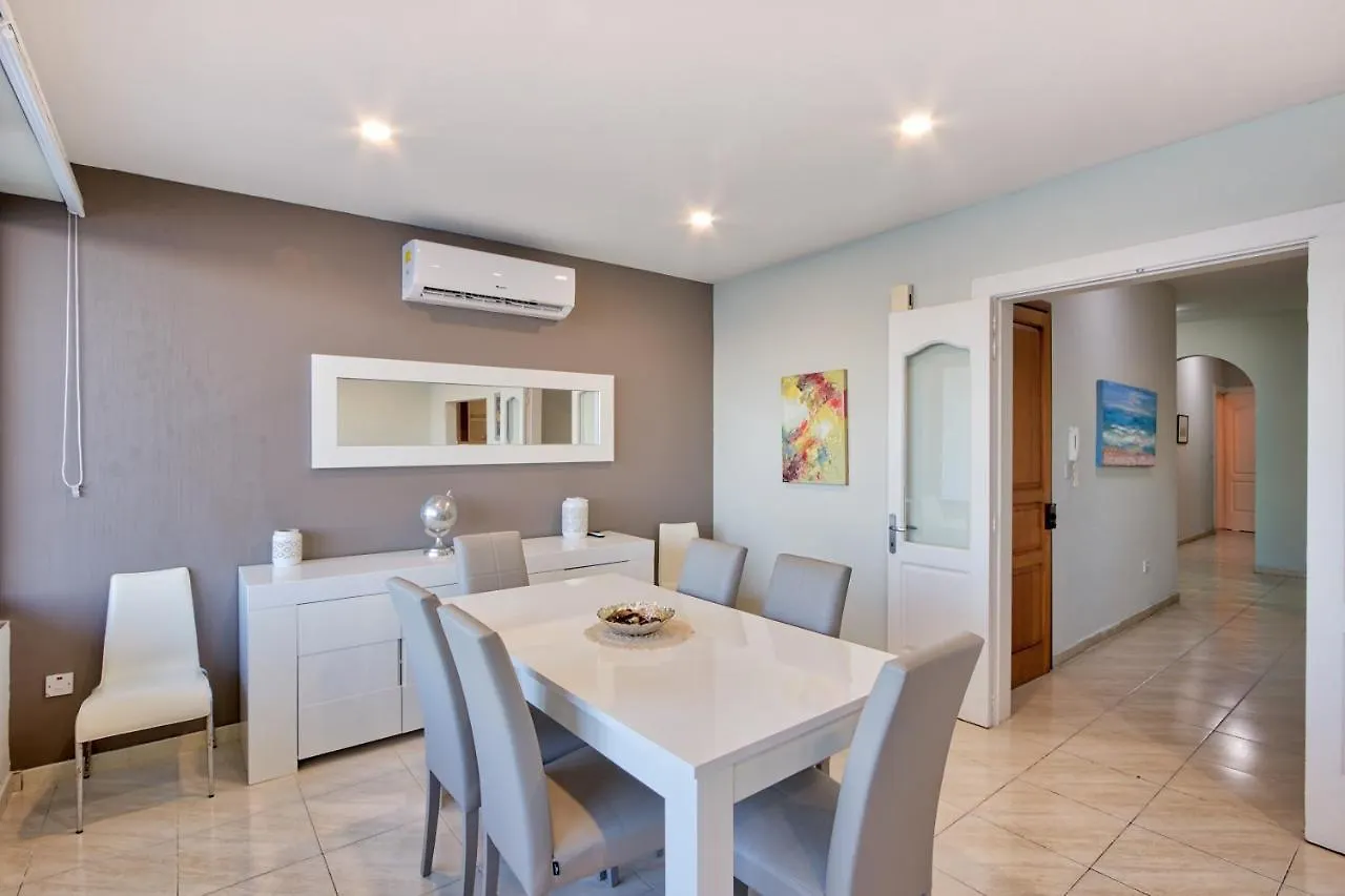 Spacious Seafront 3Br, Sliema Near Beach, Ac Wifi By 360 Estates Apartment