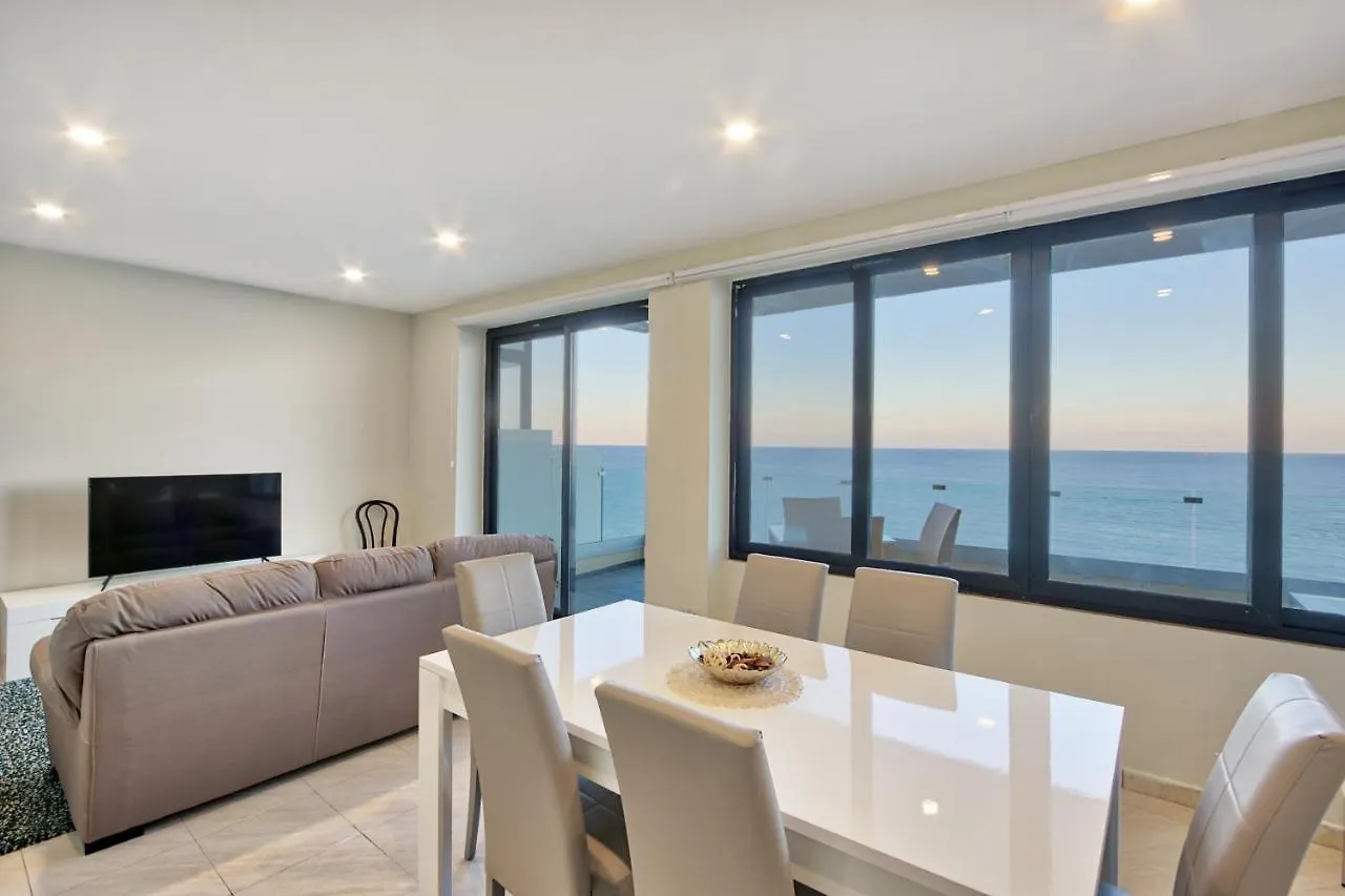 Apartment Spacious Seafront 3Br, Sliema Near Beach, Ac Wifi By 360 Estates
